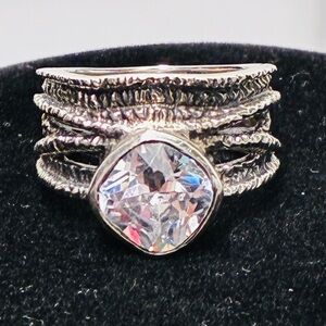 925 Sterling Silver Opulenza Sparkling Ring